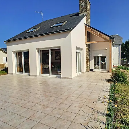 A 100m De La Avec Jardin, Terrasse, Et Proche Commerces - Fr-1-361-95 Дом отдыха *